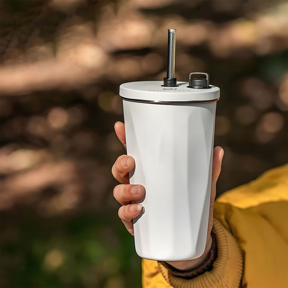 Travel Tumbler Stainless Steel Vacuum Insulated with Lid and Straw White 600ml